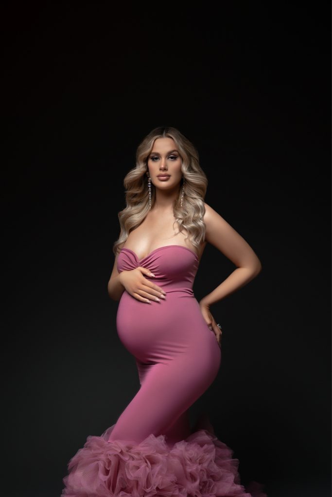Lil One Photography - Maternity portraits