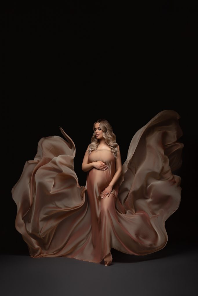 Lil One Photography - Maternity portraits