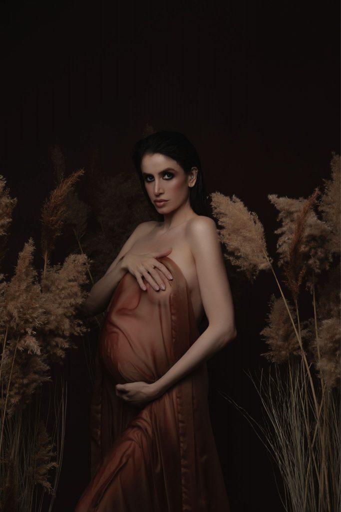 Lil One Photography – Maternity portraits