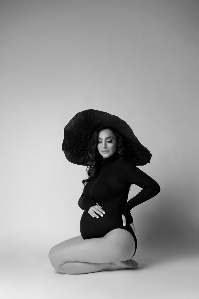 Lil One Photography - Maternity portraits