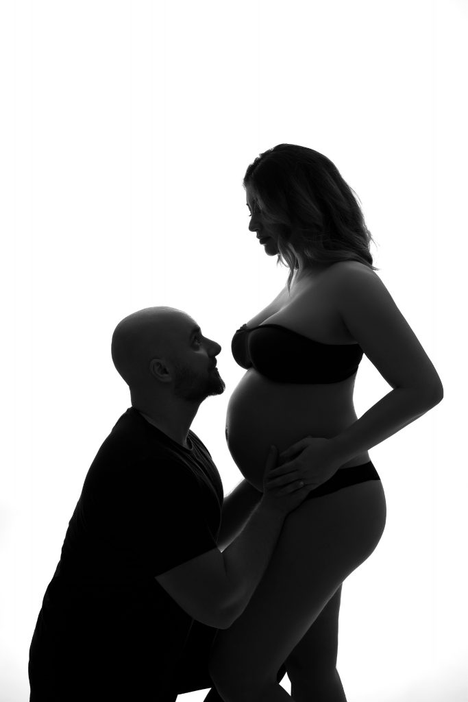 Lil One Photography - Maternity portraits