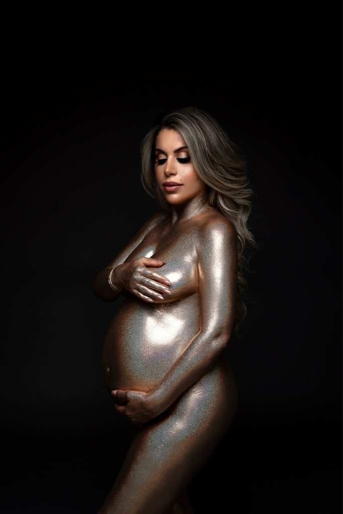 Lil One Photography - Maternity portraits