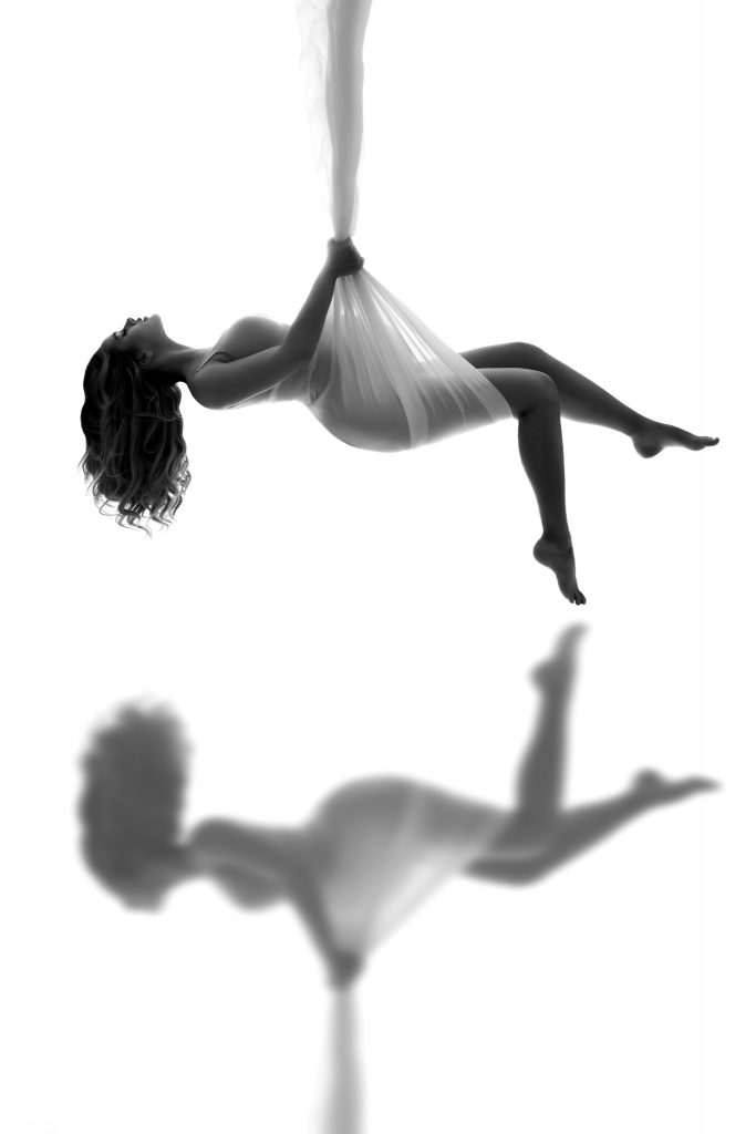 Lil One Photography - Maternity portraits