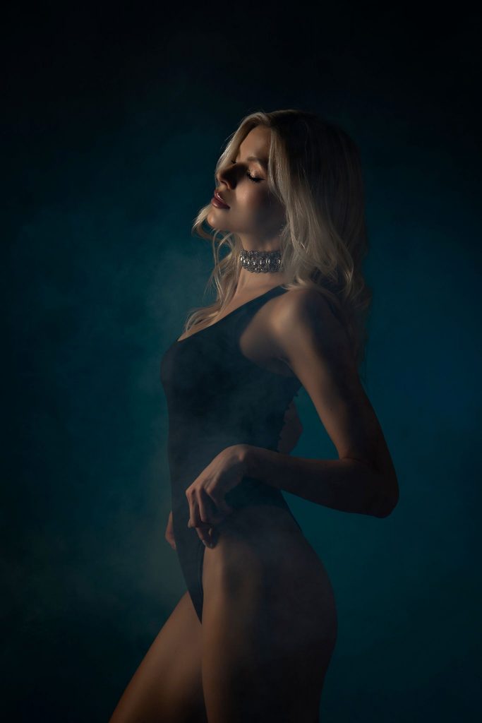 Lil One Photography – Love Yourself glamour and boudoir portraits