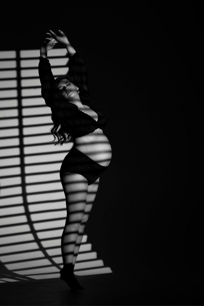 Lil One Photography – Maternity portraits