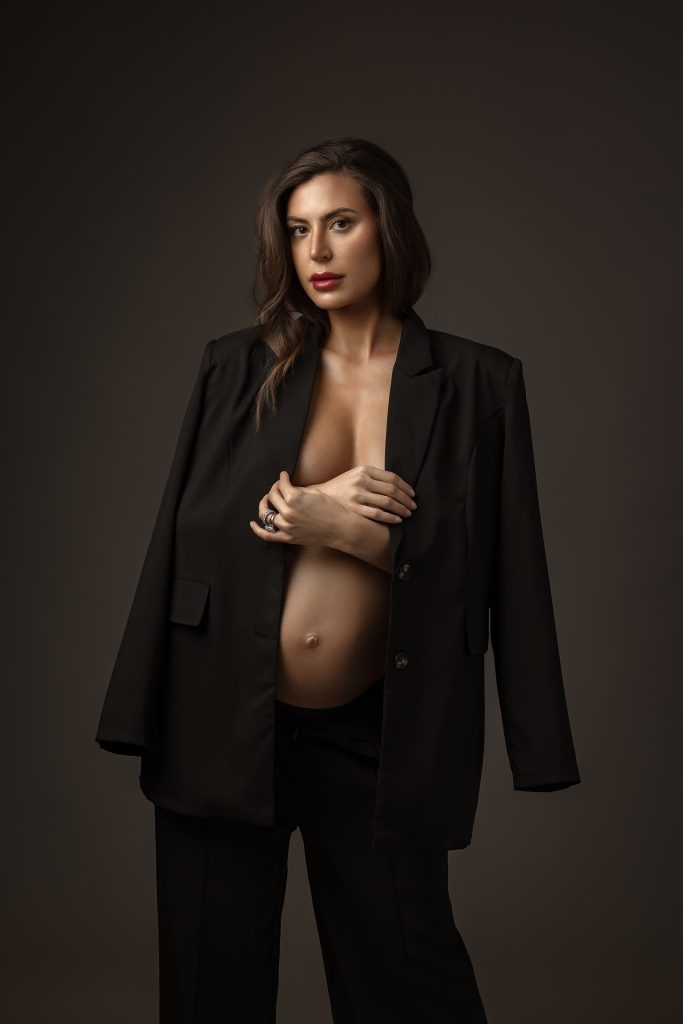 fashion maternity portrait in dark studio, Toronto
